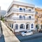 Iro Hotel - Adults Friendly - map