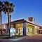 Holiday Inn Express Hotel & Suites Corning By Ihg - map