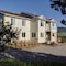 Lions Gate Manor Bed And Breakfast - map