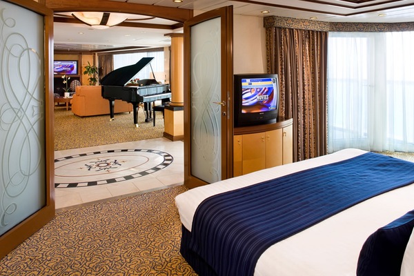 RoyalSuite