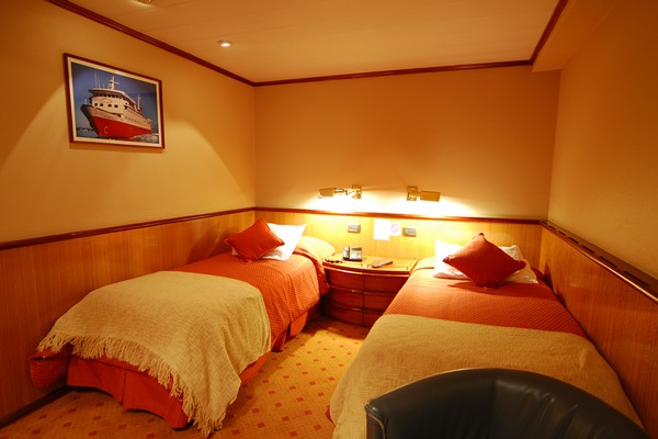 SkorpiosIII_Cabina_interior