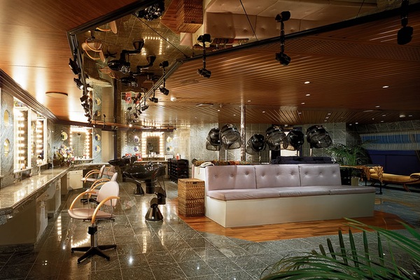 Salon