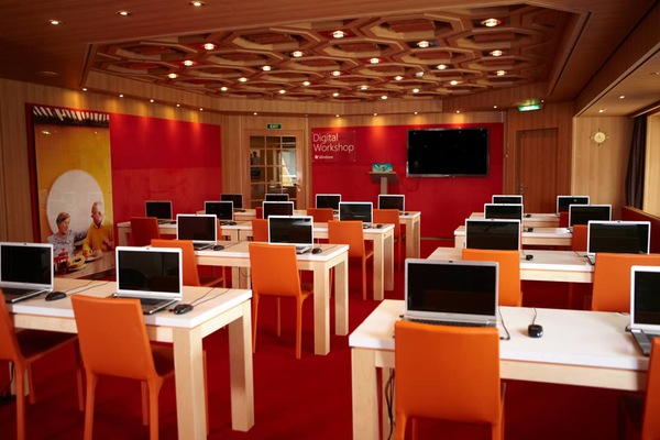 ms Oosterdam_internet workshop