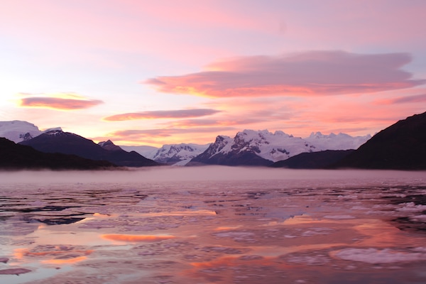 Kawesar_Amanecer_Fiordo_Calvo