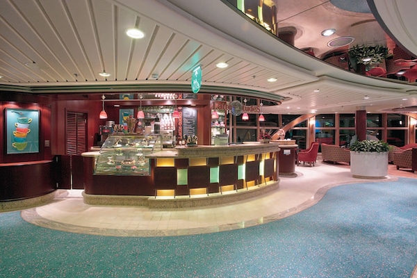 Latté-Tudes Cafe