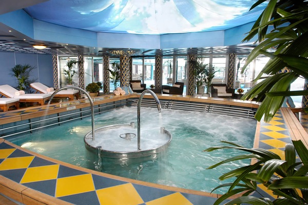 ms Oosterdam_pool