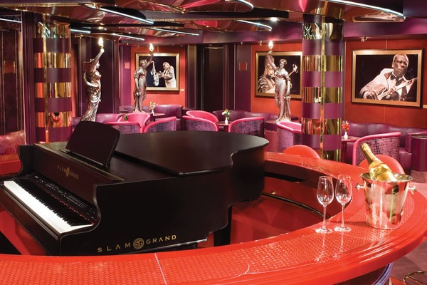 ms noordam_ piano bar