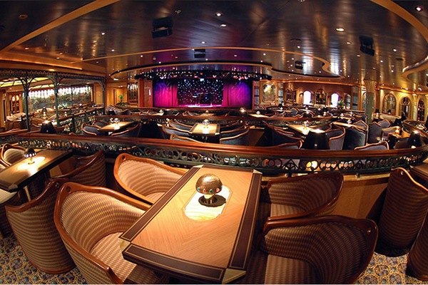 Explorer Lounge