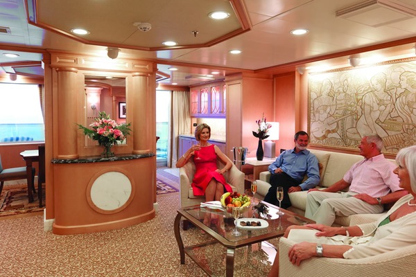 QE Q2 Master Suite