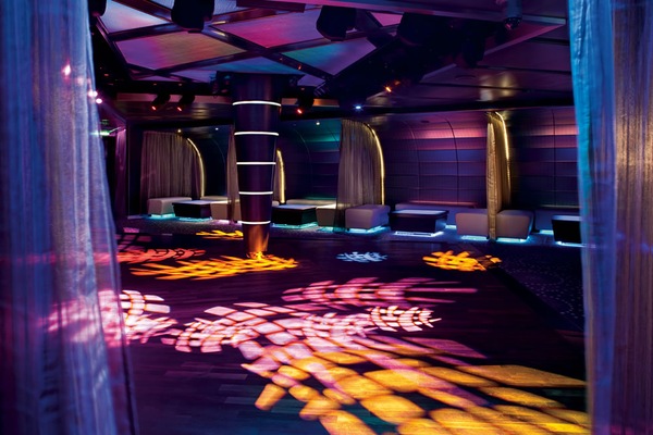 Niew Amsterdam_discoteca