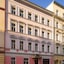 City Crown Hotel