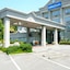 Coast Abbotsford Hotel & Suites