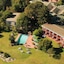 Far Hills Hotel