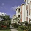 Bay Gardens Beach Resort And Spa
