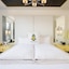 Staypineapple, A Delightful Hotel, South End