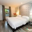 L.A. Sky Boutique Hotel