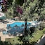 Moonshine Hotel & Suites