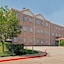 Mainstay Suites Addison-Dallas