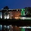 Holiday Inn Milwaukee Riverfront By Ihg