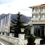 Dedis Resort