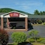 Clarion Inn & Suites At The Outlets Of Lake George