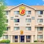 Super 8 By Wyndham Stamford New York City Area