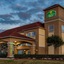 La Quinta Inn & Suites By Wyndham Angleton