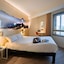 Ibis Styles Clermont Ferrand Le Brezet Aeroport