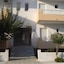 Peters Kool Pool Apts