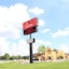 Econo Lodge Inn & Suites Maingate Central