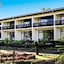 Anchorage Beach Resort