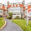 Oyo Stade Court Hotel
