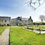 Stanton Manor Hotel