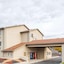 Super 8 By Wyndham Logan