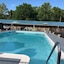 Merrimac Inn & Suites