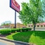 Econo Lodge Inn & Suites