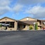 Hill Country Inn & Suites