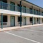 Econo Lodge Inn & Suites