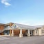Days Inn By Wyndham Frederick