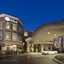 West Inn & Suites
