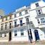 Oyo Marine Parade Hotel