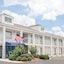Bonita Lakes Inn
