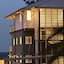 Bujerum Apartments On Burleigh