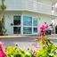 Reef Adventureland Motel