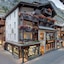 Alpine Lodge