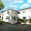 Cottage Court Hotel