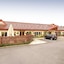 Premier Inn Oldham Central