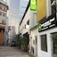 St Signature Bugis Beach