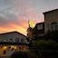 Courtesy Court Motel