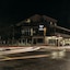King And Queen Hotel Suites
